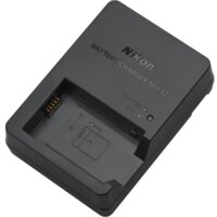 Nikon Z fc Body (черный/серебристый) Image #9