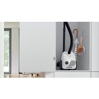 Пылесос Bosch Serie 2 BGLS2WH1H - Превью изображения №2 — Интернет-магазин Teono.by