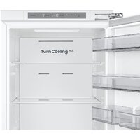 Холодильник Samsung BRB70F30BEF0EO - Превью изображения №7 — Интернет-магазин Teono.by