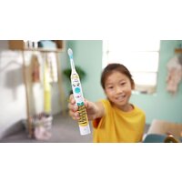Электрическая зубная щетка Philips Sonicare For Kids HX3601/01 - Превью изображения №4 — Интернет-магазин Teono.by