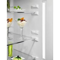 Холодильник Electrolux LNT7ME36X3 - Превью изображения №4 — Интернет-магазин Teono.by