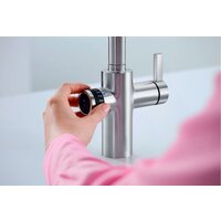 Смеситель Blanco Evol-S Volume с дозатором воды (рычаг справа, хром) - Превью изображения №5 — Интернет-магазин Teono.by