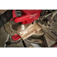 Торцовочная пила Milwaukee M18 FMS305-121-II 4933499181 (с 1-им АКБ) - Превью изображения №10 — Интернет-магазин Teono.by