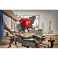 Торцовочная пила Milwaukee M18 FMS305-121-II 4933499181 (с 1-им АКБ) - Превью изображения №8 — Интернет-магазин Teono.by