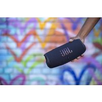 Беспроводная колонка JBL Charge 5 (серый) - Превью изображения №10 — Интернет-магазин Teono.by