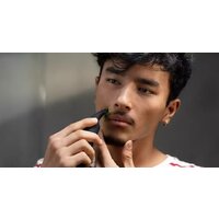Триммер для бороды и усов Philips OneBlade Pro QP6530/15 - Превью изображения №7 — Интернет-магазин Teono.by