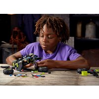 LEGO Technic 42118 Monster Jam Grave Digger Image #12