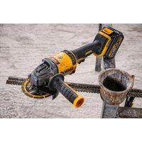Угловая шлифмашина DeWalt DCG414T2 (с 2-мя АКБ, кейс) - Превью изображения №7 — Интернет-магазин Teono.by