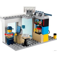 LEGO City 60257 Станция технического обслуживания Image #5