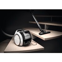 Пылесос Miele Boost CX1 Parquet PowerLine NCF0 (белый) - Превью изображения №3 — Интернет-магазин Teono.by