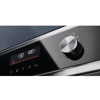 Электрический духовой шкаф Electrolux SteamBake 600 EOD6P77X - Превью изображения №2 — Интернет-магазин Teono.by